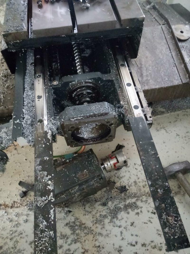 CNC机床维修 数控车床维修 上门维修 换丝杆导轨轴承 修驱动器