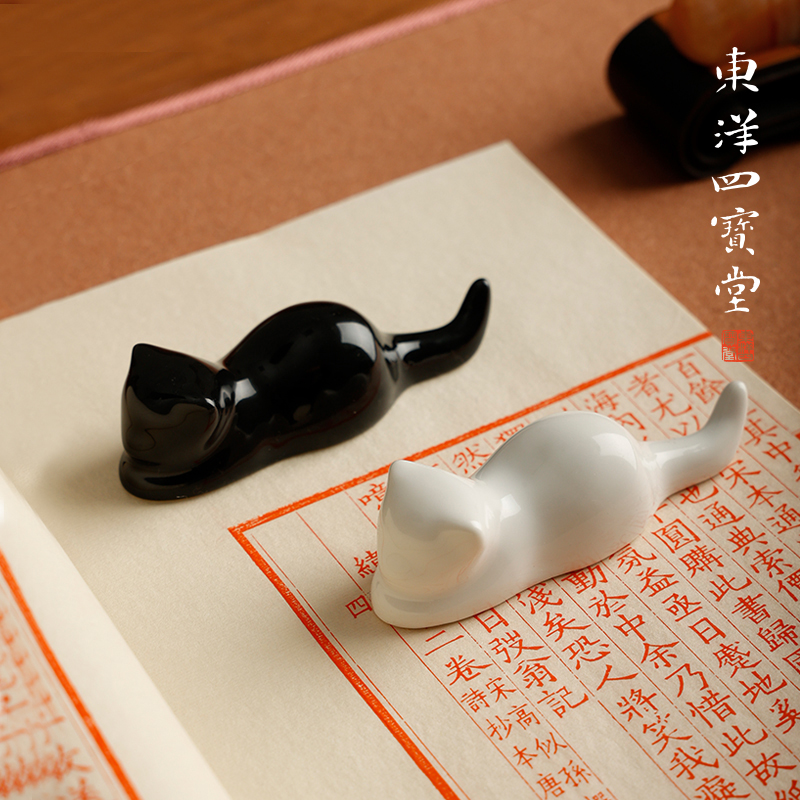 黑白猫瓷笔搁 可爱日式文房四宝国画毛笔笔架山笔山陶瓷器小摆件