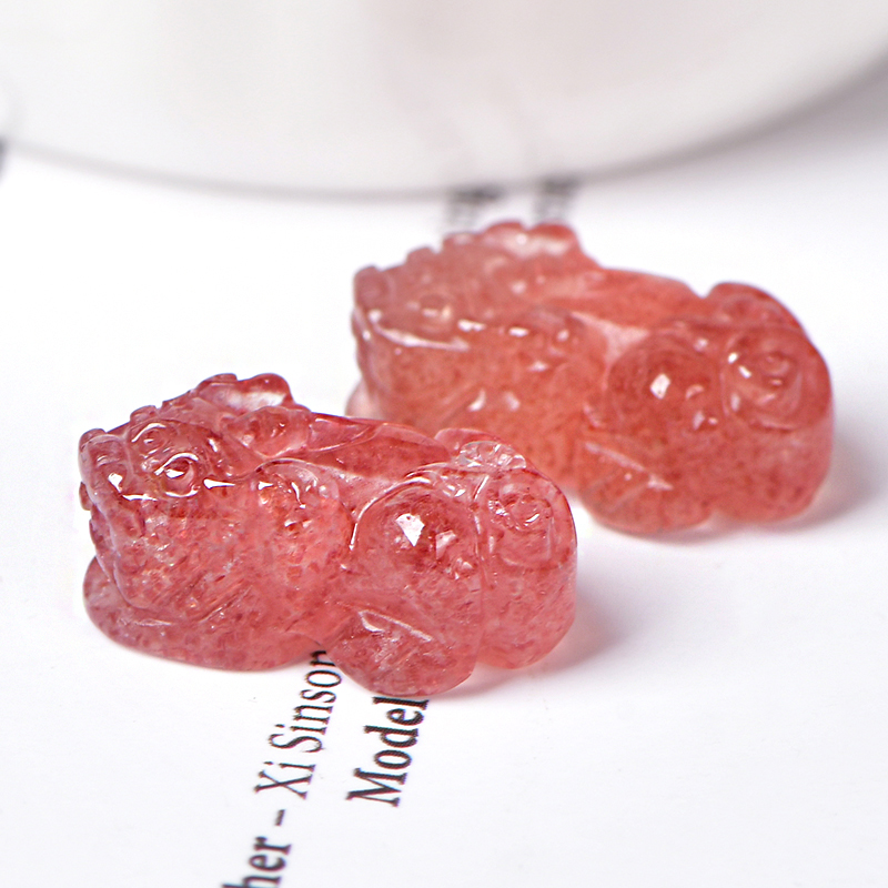 天然草莓晶貔貅diy水晶饰品配件材料手工吊坠挂件原石包邮