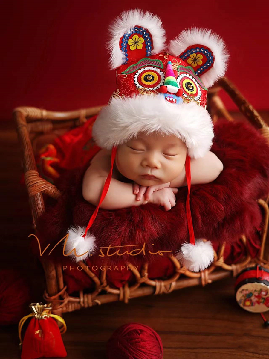 虎年新款新生儿拍照服装虎头帽主题满月宝宝艺术拍照老虎服饰道具