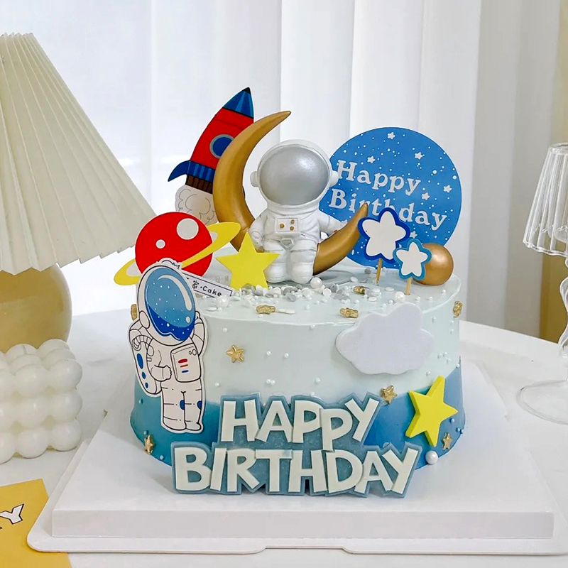 太空宇航员烘焙蛋糕装饰插件儿童生日派对银河系宇宙星球飞船装扮