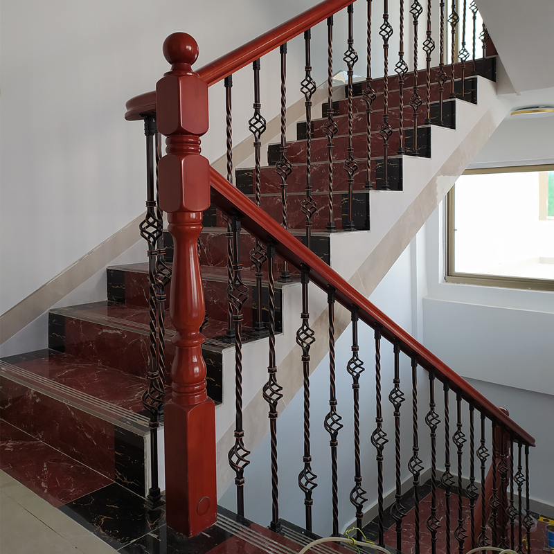 海口铁艺楼梯扶手简约室内护栏三亚上门包安装欧式简约木质围栏杆