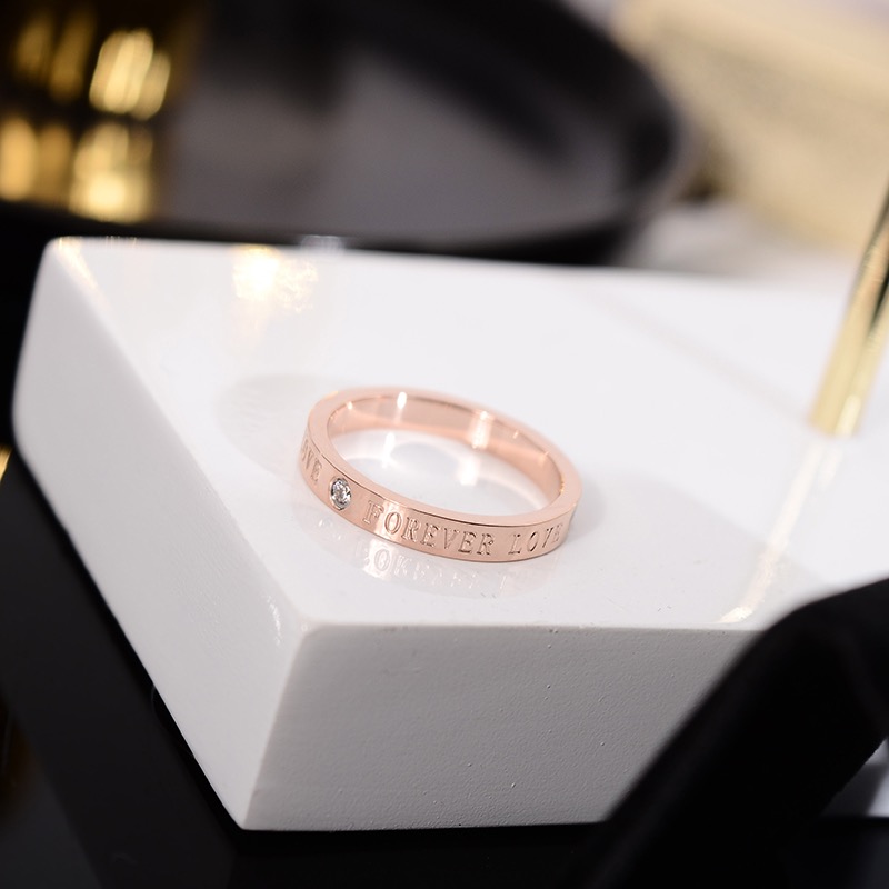 韩版简约时尚带钻英文字母食指环戒指女个性潮人小指尾戒子装饰品