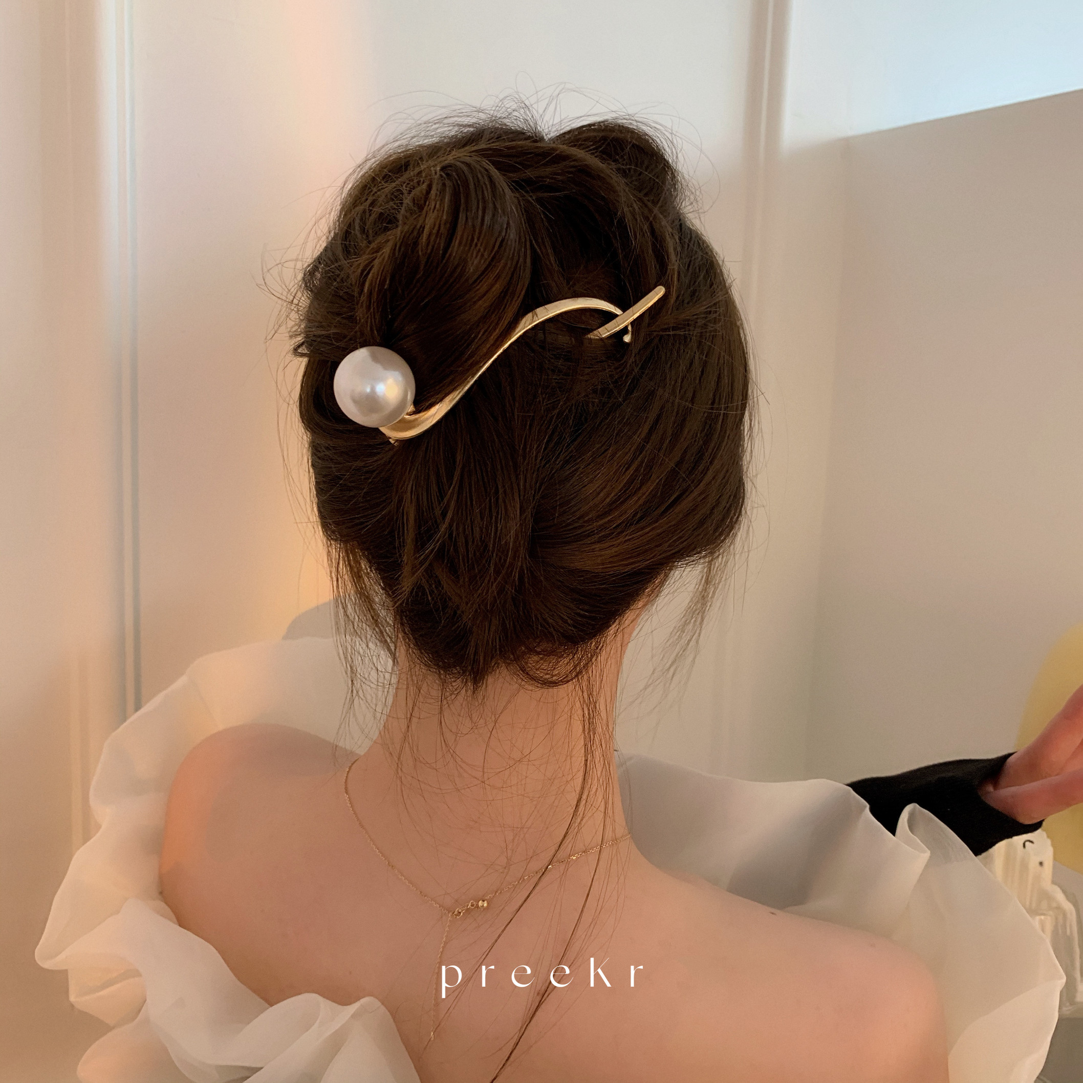 preeKr韩国2023大热网红时尚法式后脑勺珍珠青蛙扣盘发夹发夹高级
