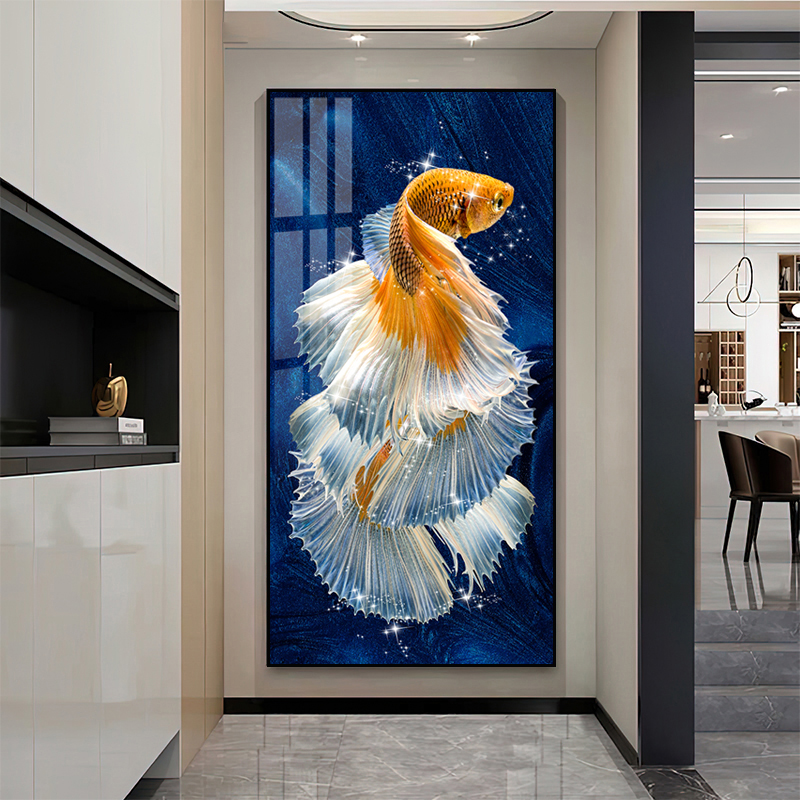 大尾巴鱼 进门玄关竖版挂画客厅走廊过道晶瓷晶钻动物金鱼装饰画