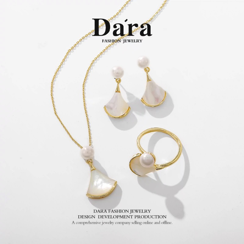 Dara戴拉时尚气质小裙子淡水珍珠戒指耳饰项链三件套装球球耳钉