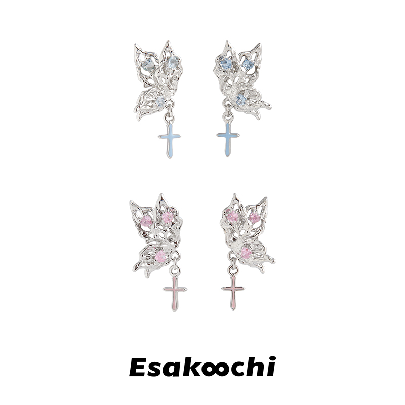 Esakoochi少女的祈祷~十字镂空蝴蝶耳钉粉色蓝色原创小众朋克耳饰