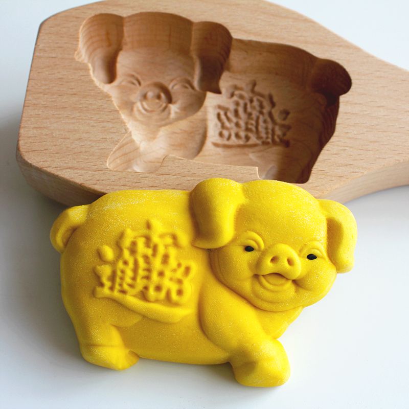 小猪立体儿童馒头包子模具卡通动物可爱面食豆沙包木质烘焙工具
