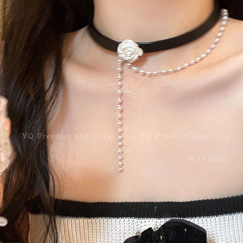 玫瑰珍珠choker黑色项圈锁骨链高级感颈链颈带脖子项链颈花配饰女