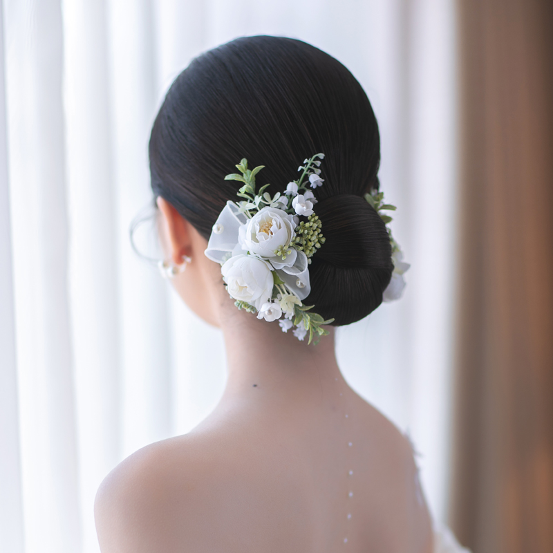 新娘头饰白色森系花朵盘发发夹唯美简约婚纱礼服配饰仙美造型发饰