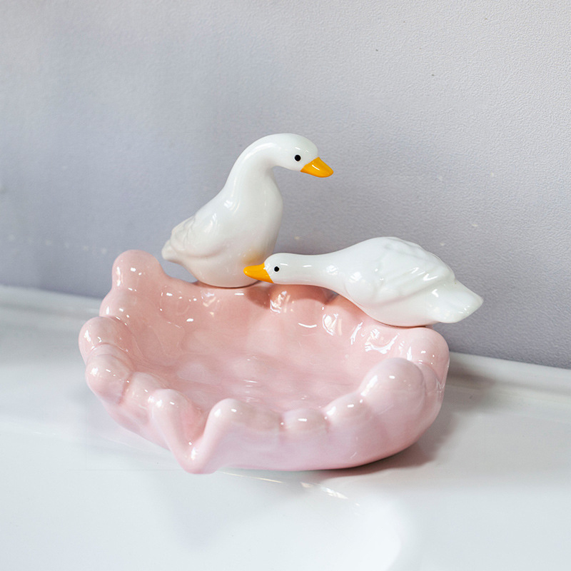 创意陶瓷肥皂盒可爱鸭子沥水香皂盒家用卫生间皂碟置物架收纳摆件