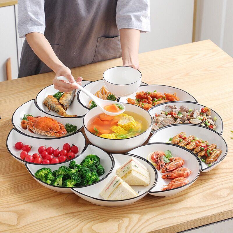 新品好看漂亮吃饭的碗套装创意网红家用月亮盘组合餐具过年团圆桌