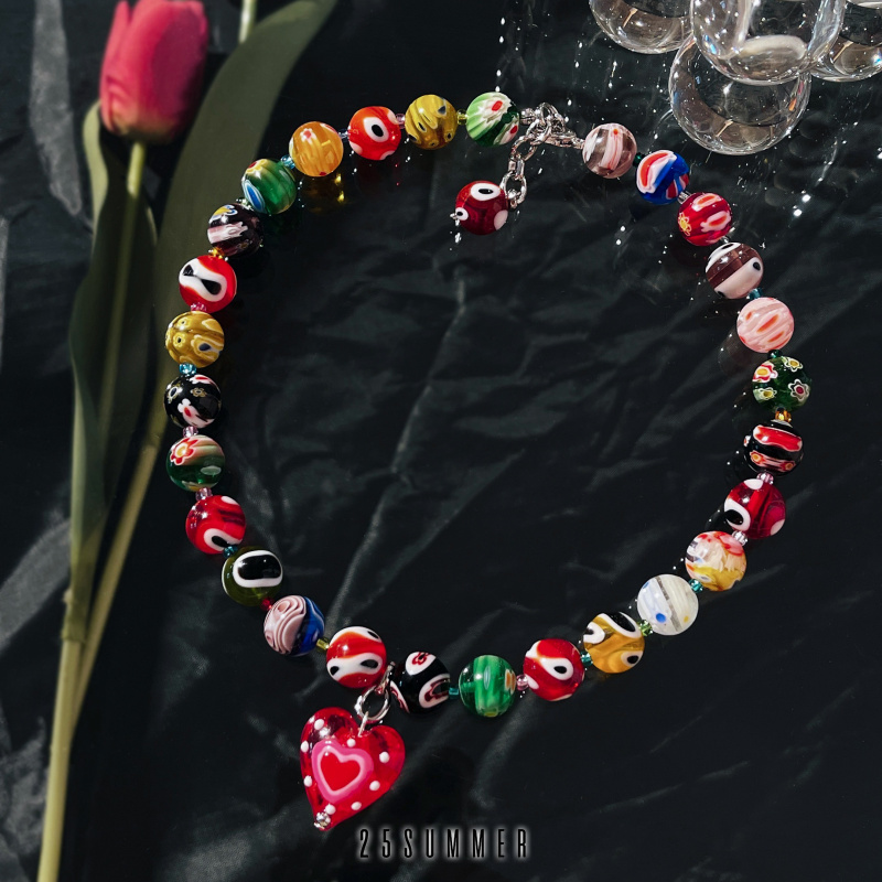 25SUMMER原创设计可爱彩色串珠项链红色爱心复古琉璃吊坠锁骨链女