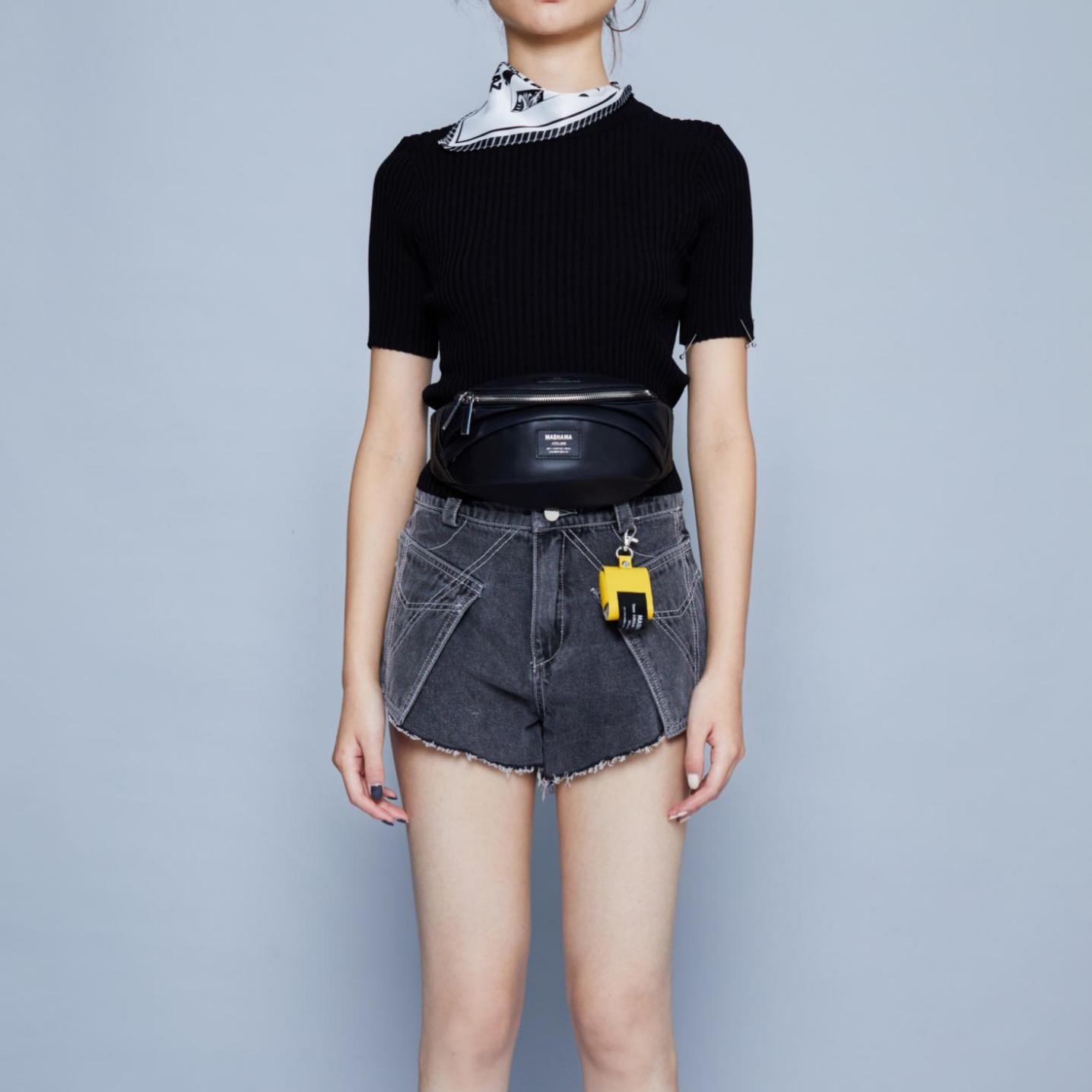 MASHAMAZ原创设计师2020春夏新款黑色露背针织上衣女
