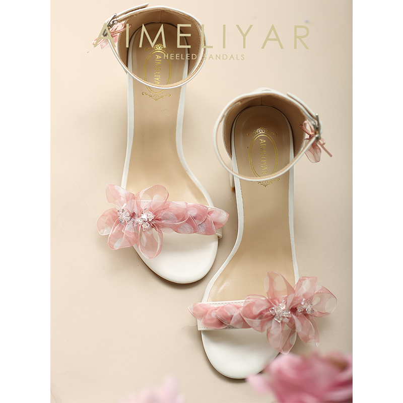 新款夏季粉色洛丽塔国风旗袍一字带粗跟夏露脚趾水晶甜美高跟凉鞋