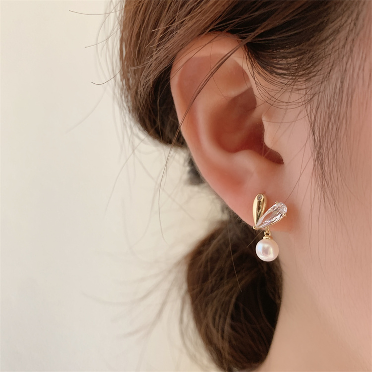 温柔干净s925银精致自然仙女清新甜美爱心珍珠设计高级感气质耳环
