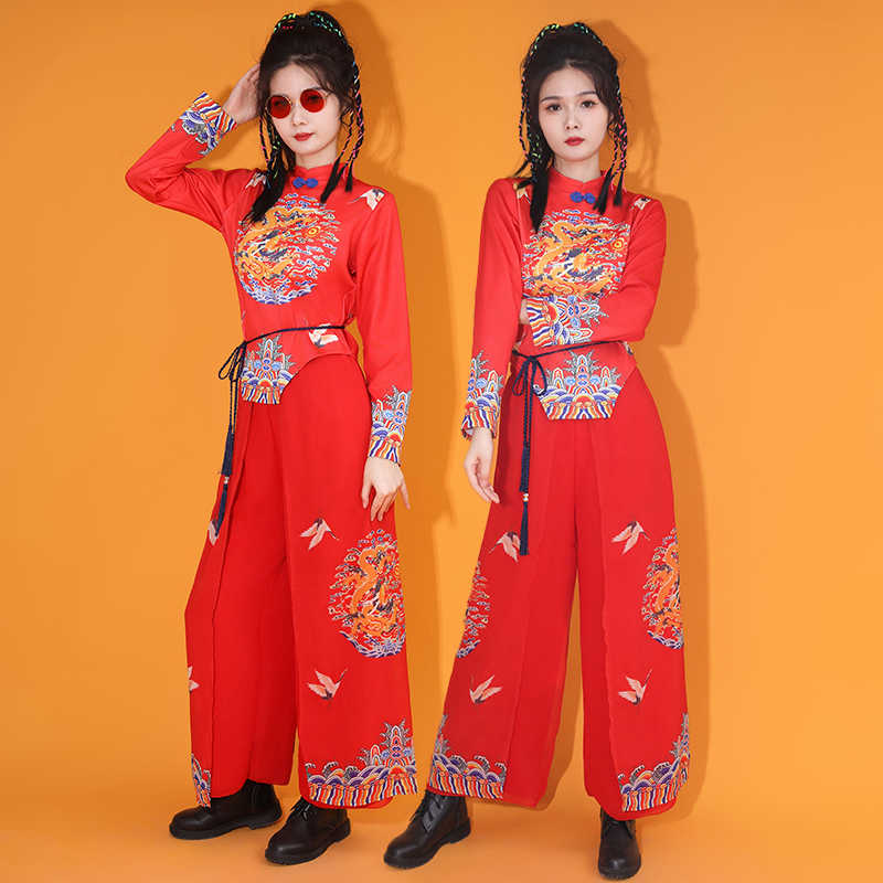 中国风打鼓服成人舞蹈服秧歌服装国潮扇子舞新款演出服红色表演服