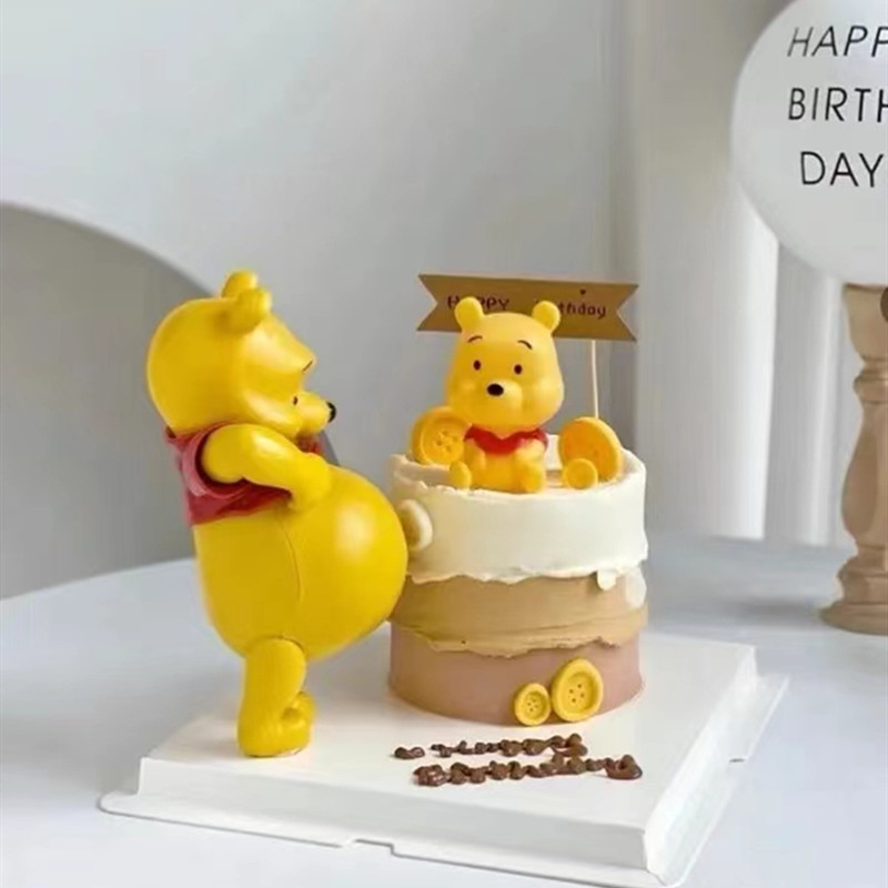 网红大肚子黄色维尼熊生日蛋糕装饰摆件送孕妇老婆卡通蛋糕装扮