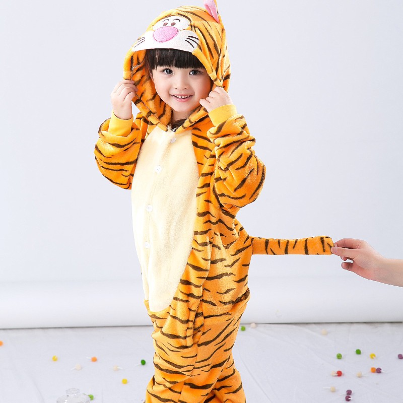 元旦幼儿园动物表演服小老虎舞蹈演出服森林运动会亲子装男童睡衣