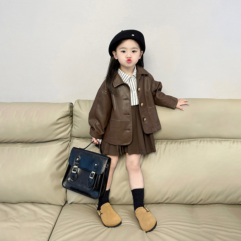 春秋新童装女童韩版棕色皮衣儿童时髦外套上衣宝宝衬衫百褶半身裙