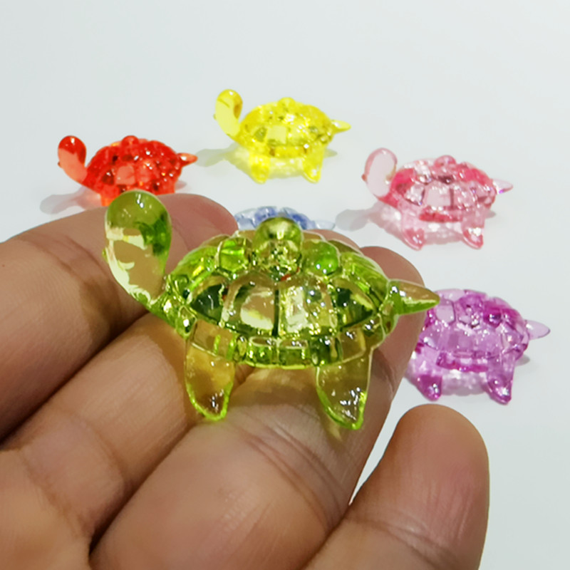 乌龟小玩具摆件儿童过家家塑料水晶男孩女孩游戏布景小孩宝石礼物