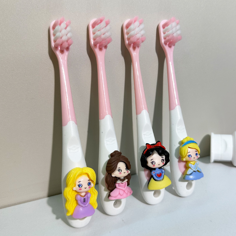 女孩儿童牙刷卡通可爱小公主超细软毛3-12岁宝宝幼儿小孩换牙护齿