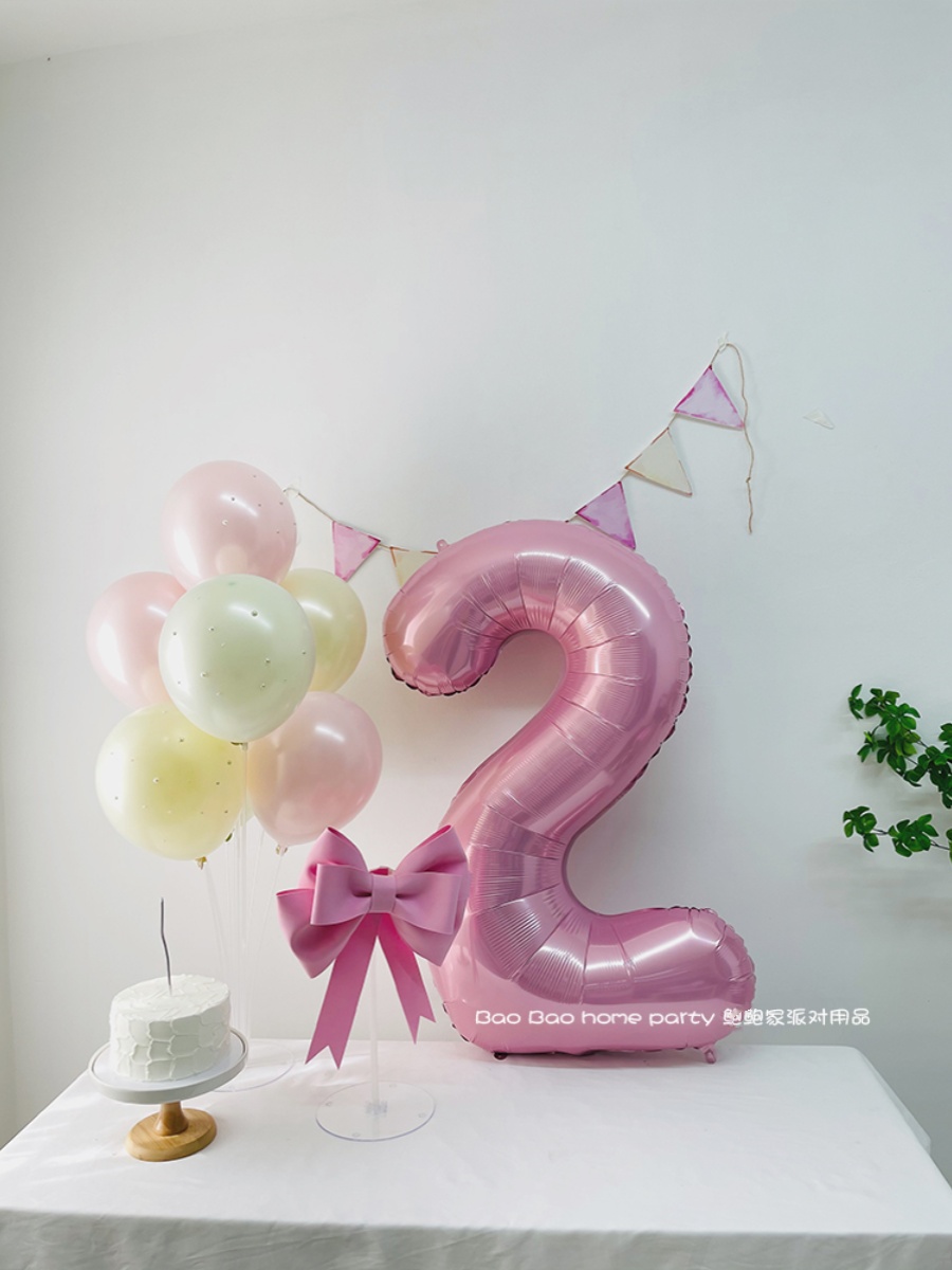 简约风女宝女孩生日数字气球拉旗派对可爱小兔子背景装饰用品摆件