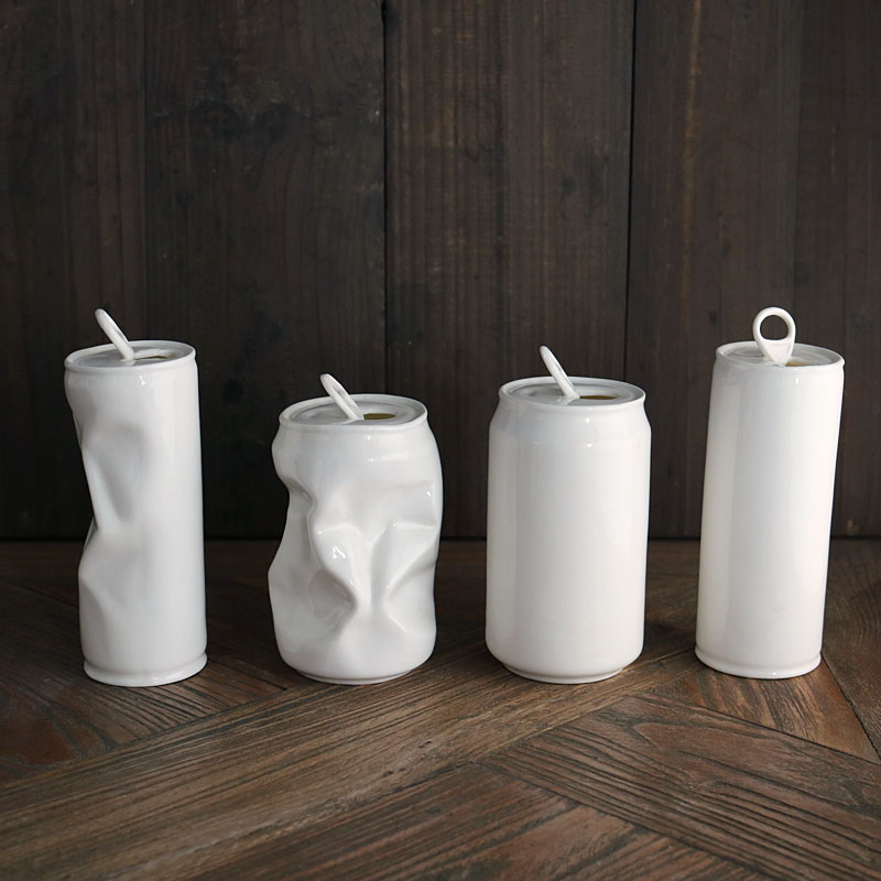 W1962陶瓷艺术设计师款褶皱易拉罐造型装饰个性花插肥宅饮料摆件