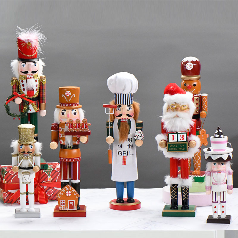 北欧创意胡桃夹子木偶士兵厨师圣诞老人摆件家居儿童房旋转音乐盒