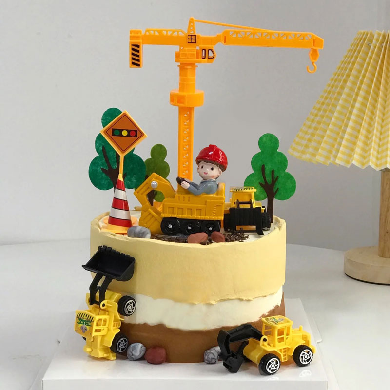 工程车蛋糕装饰挖土机推土机儿童周岁玩具生日派对摆件插件吊塔