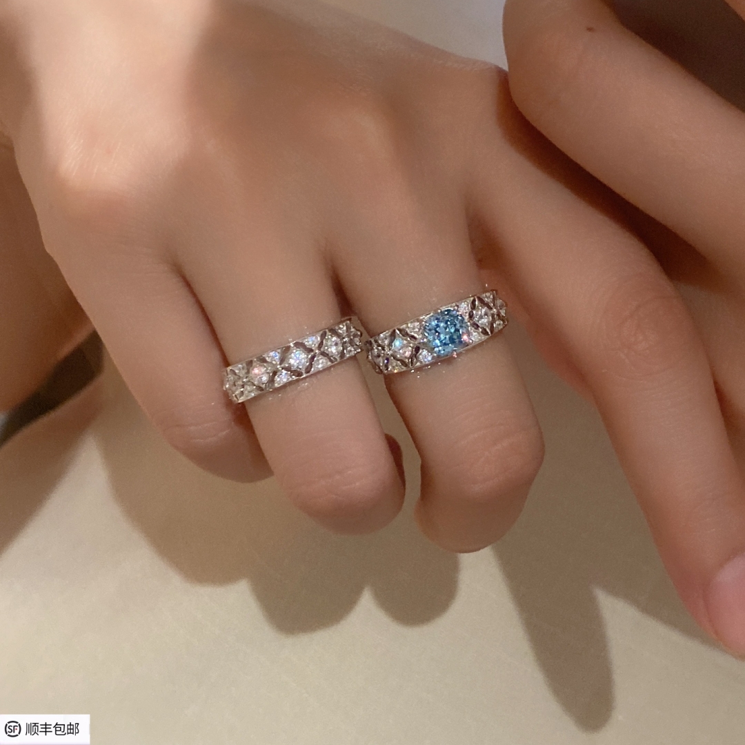 分指叠戴布布风花形纹样6*6mm海水蓝枕形1克拉钻戒指女925银指环