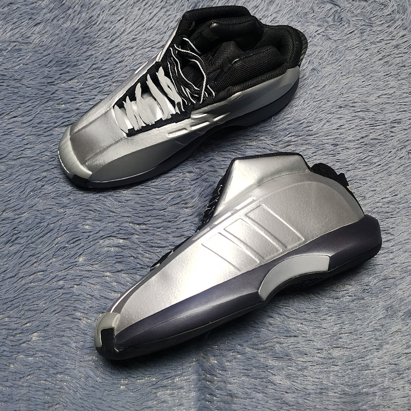adidas Crazy1科比经典中帮复古耐磨男子金属银色篮球鞋GY2410