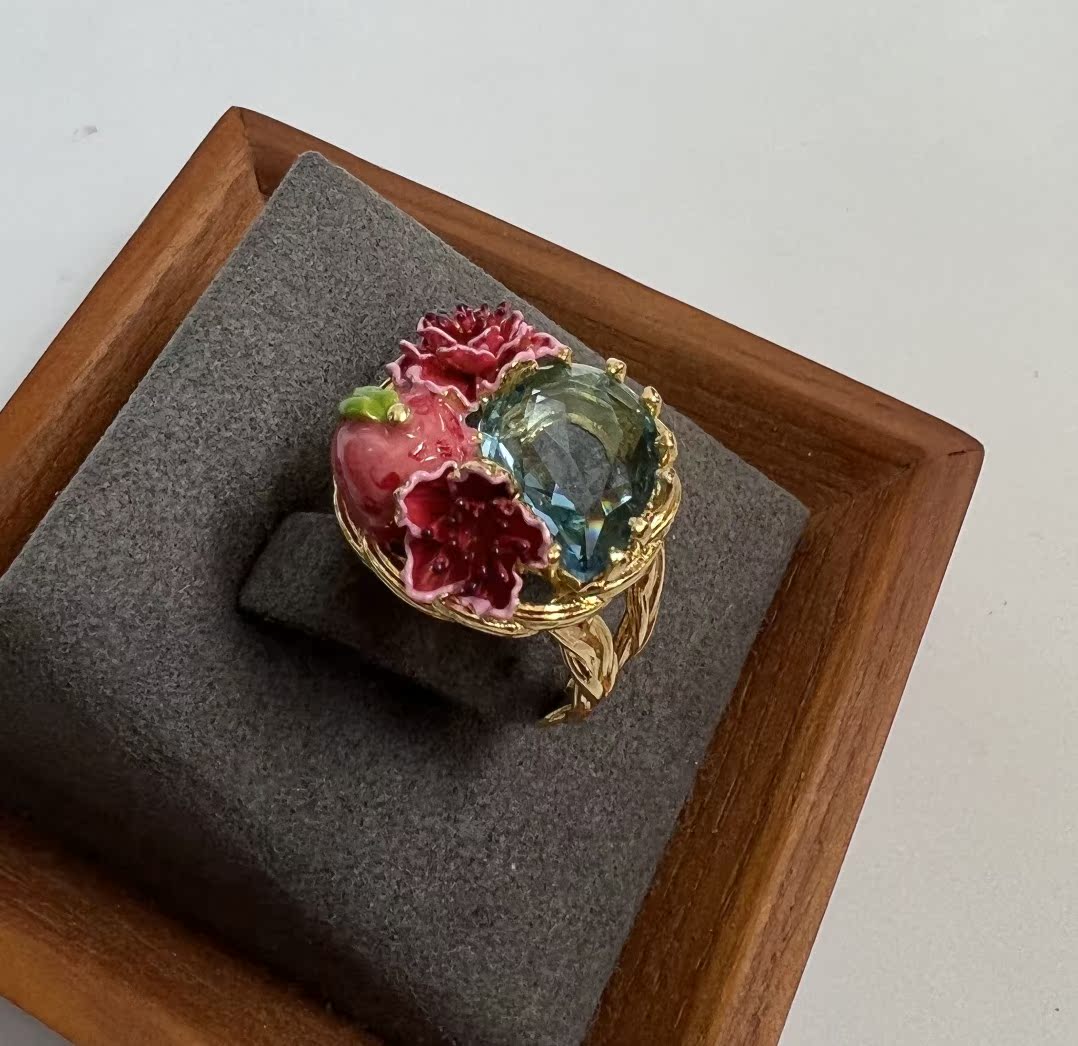 法国设计珐琅釉彩23葡萄园红桃花桃子水滴形宝石藤条戒指指环礼物