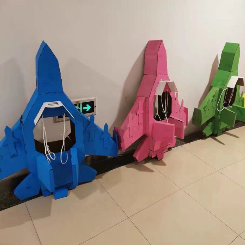 儿童鲨鱼飞机纸板模型宝宝纸箱DIY战斗机可穿幼儿园手工拼装涂鸦