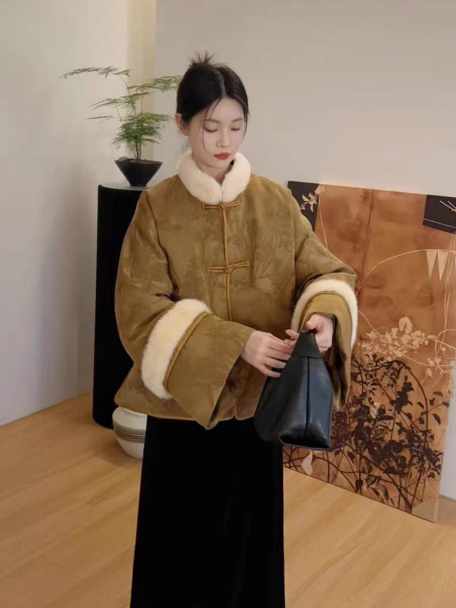 新中式女装冬季新款高端短款唐装高级感加厚国风盘扣羽绒棉服外套