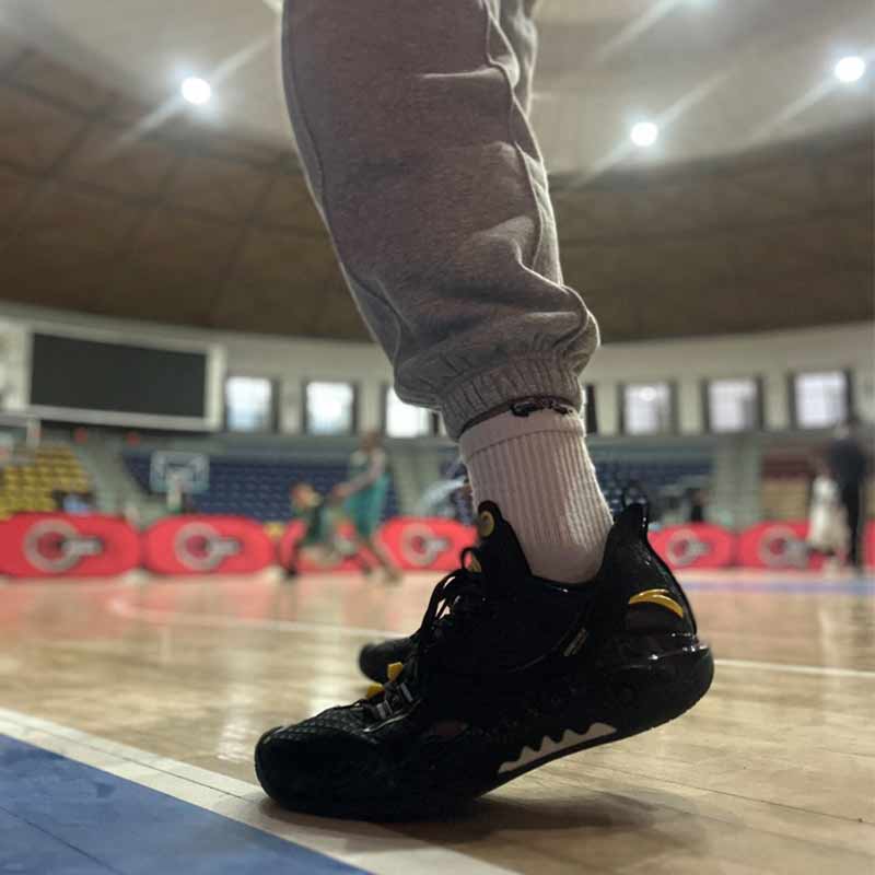 安踏狂潮5氮科技V2新款篮球鞋男欧文实战碳板耐磨运动鞋112411106