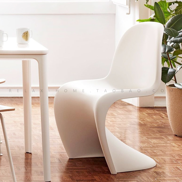 北欧简约设计师可叠放休闲创意户外洽谈网红塑料s型潘东餐桌椅子