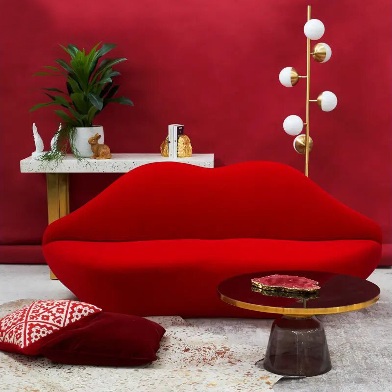 北欧风创意个性红色嘴唇沙发设计师休闲服装店休息区酒店布艺沙发
