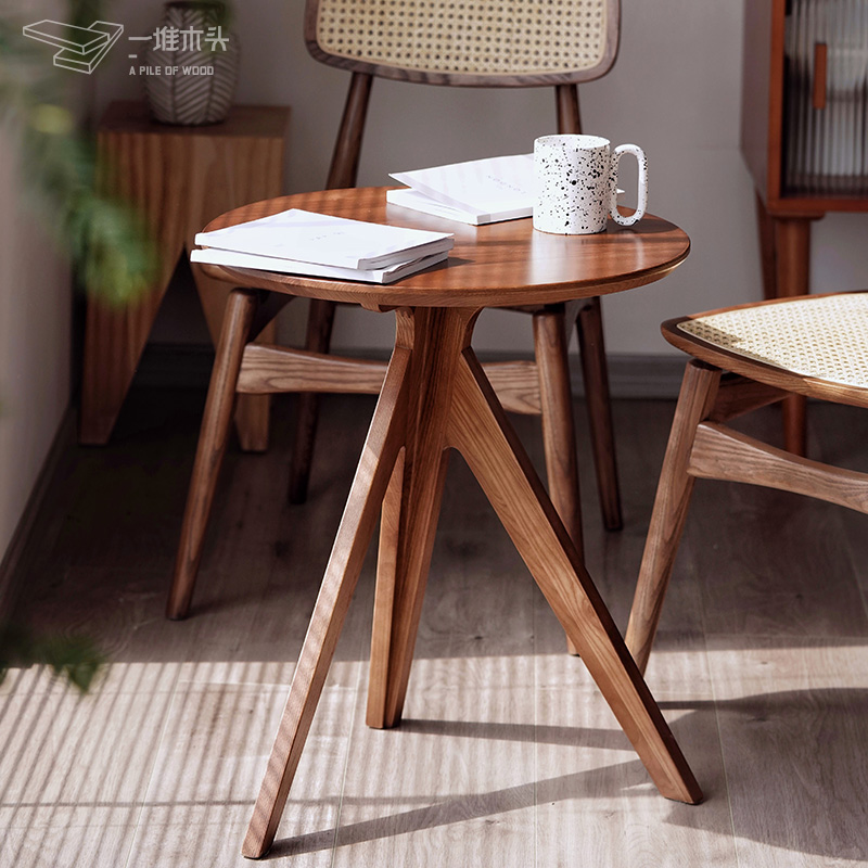 一堆木头  北欧简约实木小茶几现代家用客厅沙发边几居家创意边几