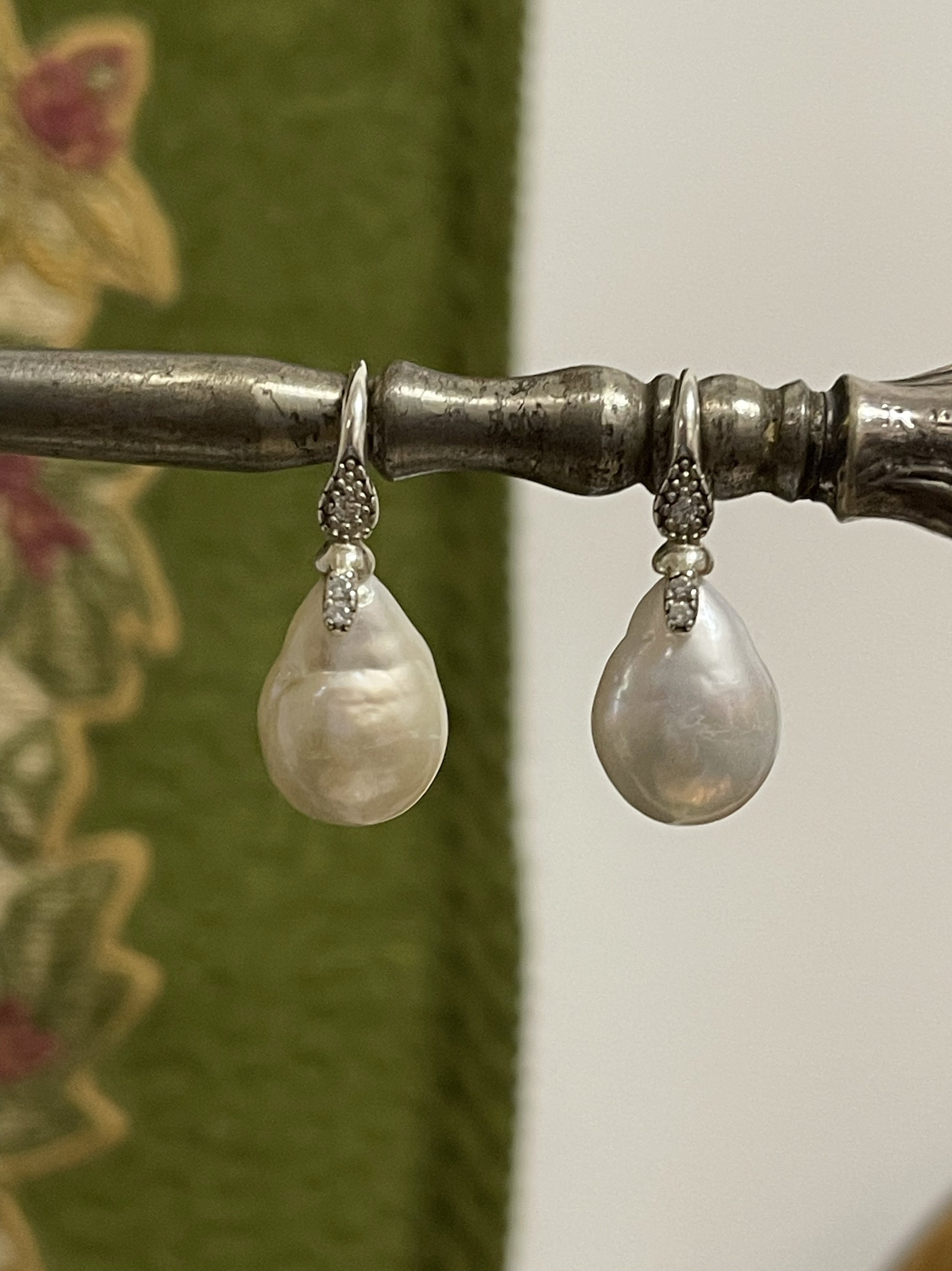 天然巴洛克珍珠通体里外一致925银耳钩古董设计银耳环耳坠防过敏