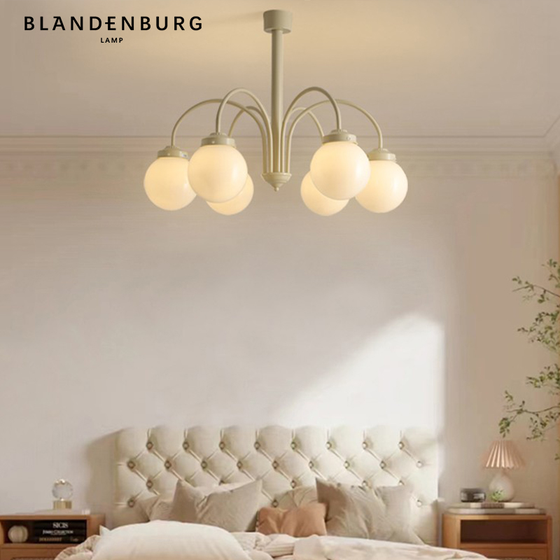 泡泡吊灯现代简约设计感香草奶油风房间灯北欧艺术创意温馨卧室灯