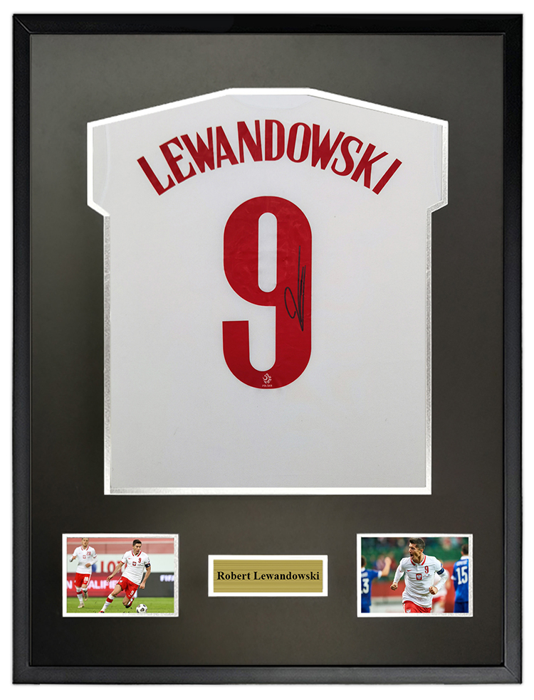 莱万多夫斯基 莱万 2021欧洲杯波兰队亲笔签名足球服球衣 含sa证书裱框