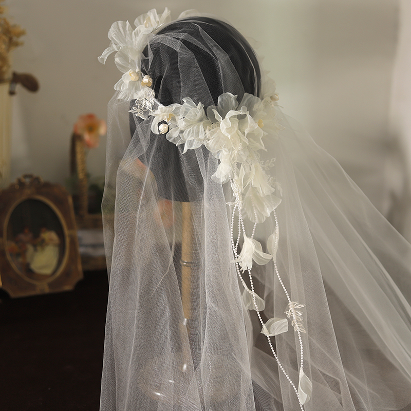 新款法式复古铃兰花朵头纱造型新娘婚礼浪漫甜美婚纱影楼拍照配饰