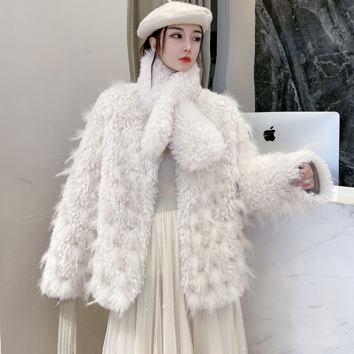 仙子毛 特级白貉车条 韩国风chic显瘦保暖小个子外套