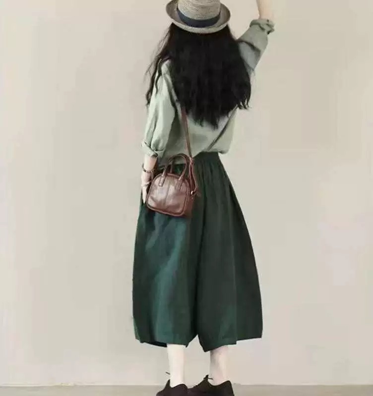 2024年春夏季复古绿色棉麻衬衫女春秋高级感设计感小众小清新套装