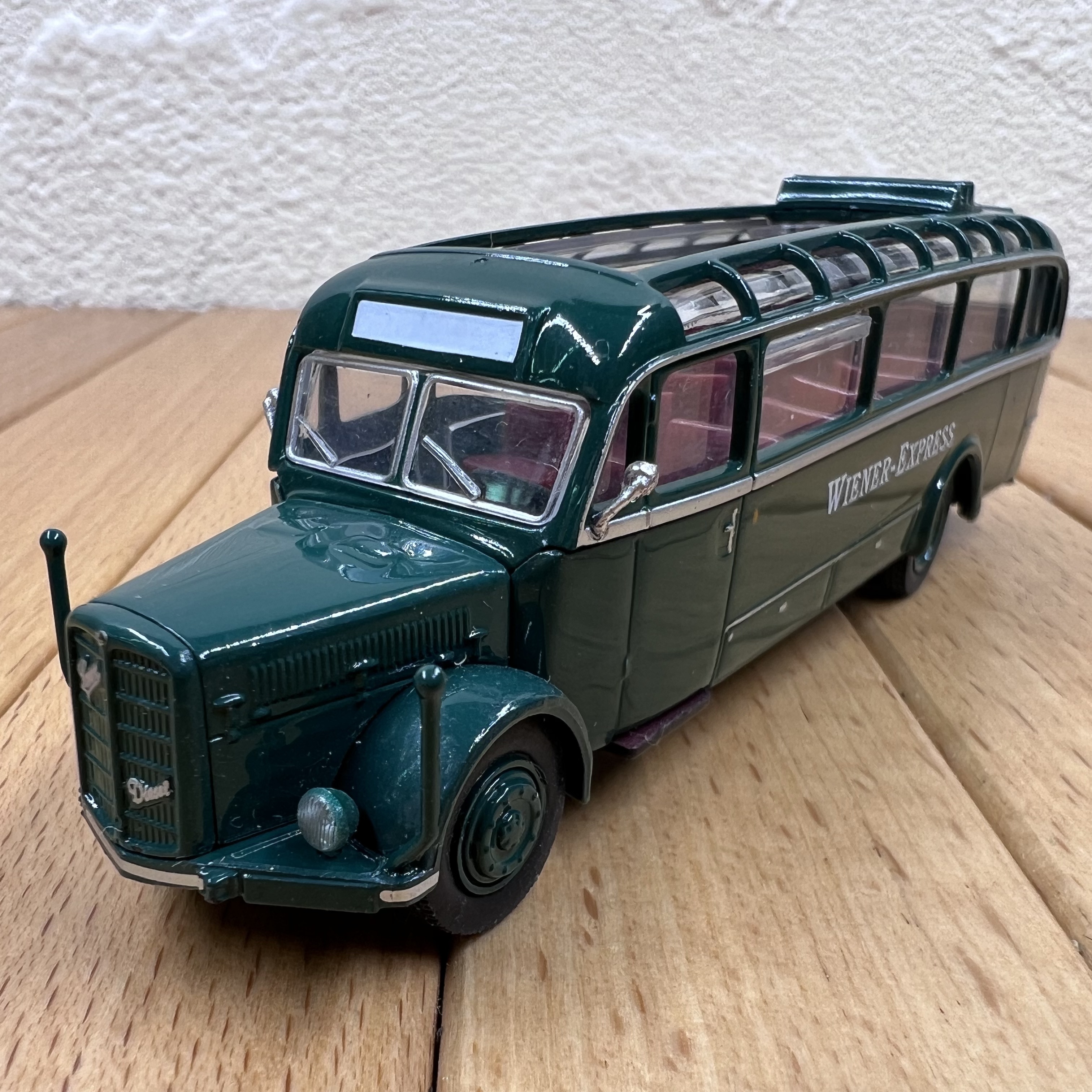 1:87奥地利邮政巴士塑料模型摆件经典老式公交车公共汽车场景摆设