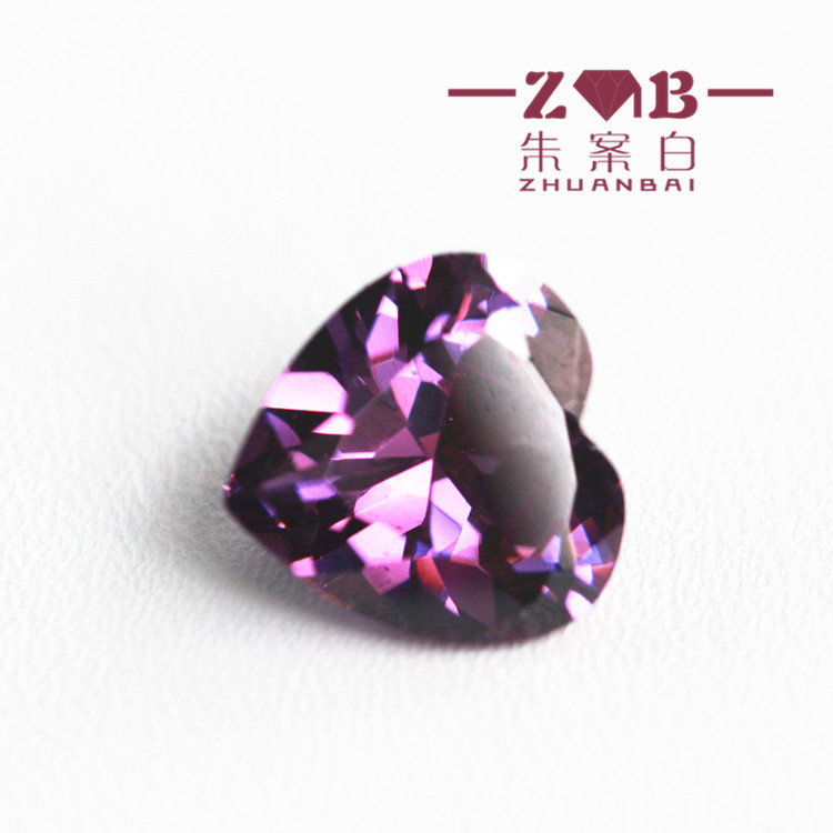紫色宝石瑞士钻锆石心形天蝎座幸运石裸石代镶嵌饰品梧州宝石