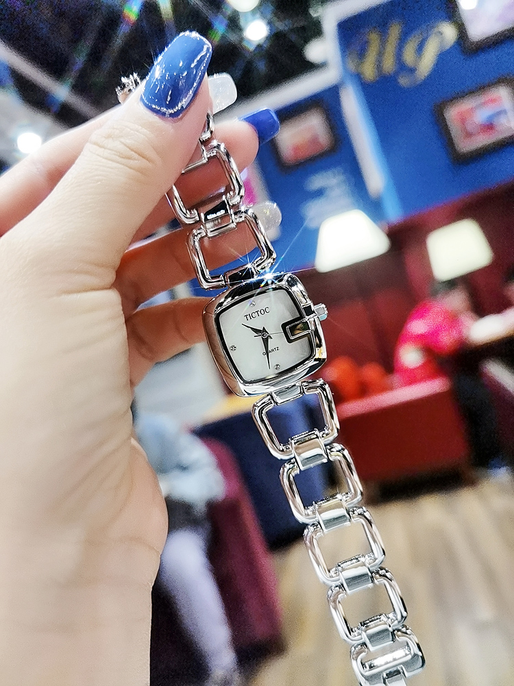 韩国TT方形手链手表女士时尚简约复古气质钢带石英潮流欧美风新款
