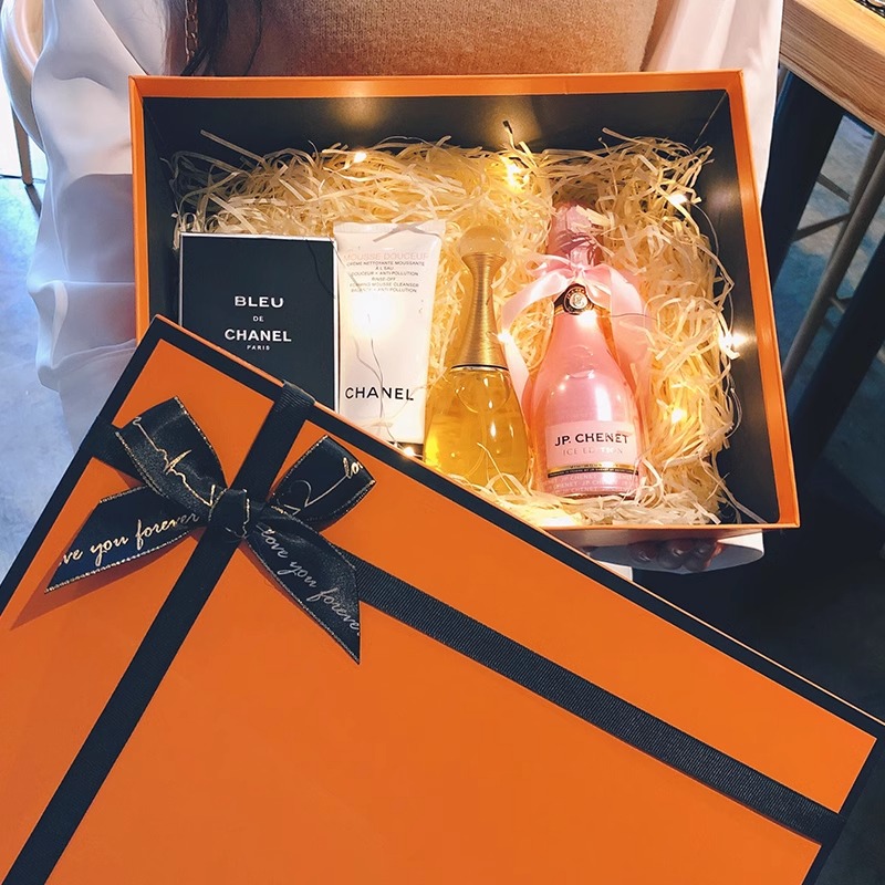 礼物盒生日礼品盒高级仪式感口红礼盒空盒子包装创意大号橙色520