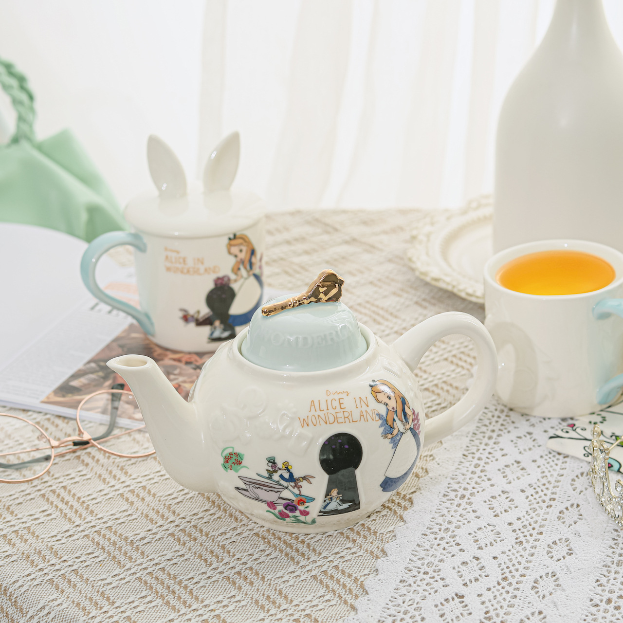 爱莉卡贝叶爱丽丝欧式卡通陶瓷茶壶兔子马克杯茶具礼盒